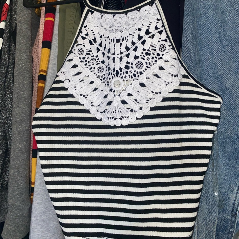 crop top